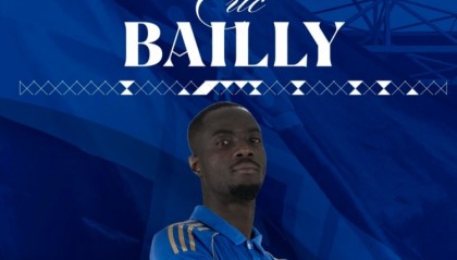 pg模拟器在线进入-官方：奥维耶多与前曼联中卫拜利签约至2027年6月