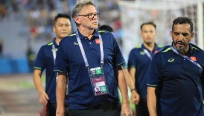 pg独家模拟器-【对手】越南国足大换血 特鲁西埃召入15名国奥球员